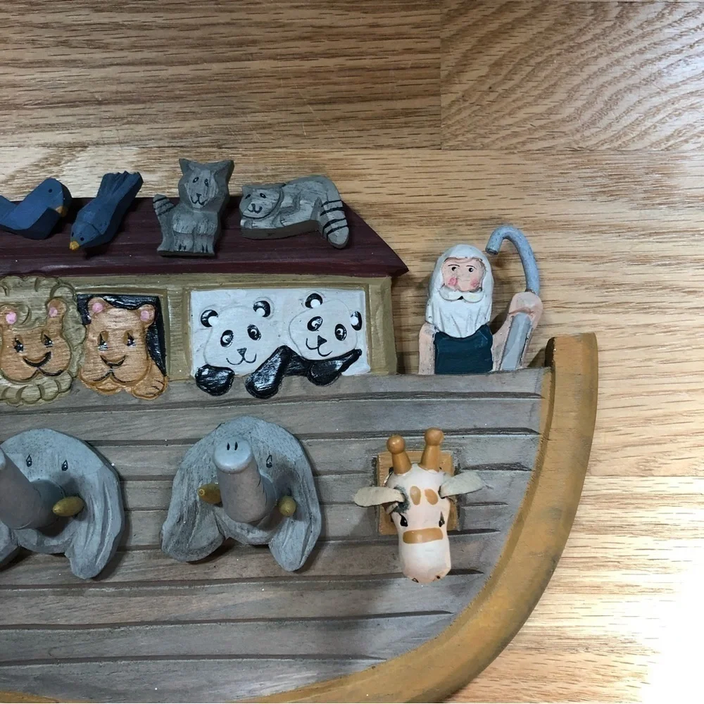Vintage Noah’s Ark Coat Rack Hook Hanging Animals Elephant Giraffe Kids Room